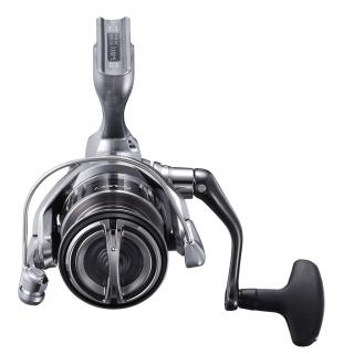 Shimano Nasci FC 1000 (kuvista poiketen kammessa I-nuppi)